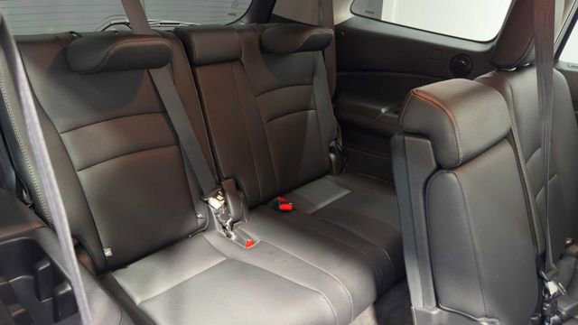 Used 2021 Honda Pilot Special Edition image 16