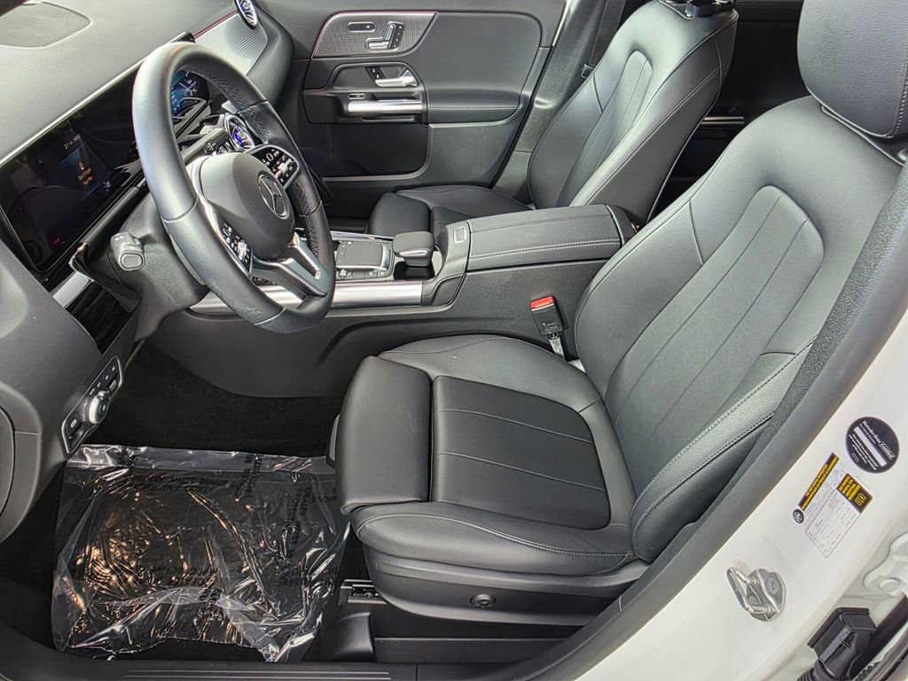 Certified 2022 Mercedes-Benz GLA 250 image 9