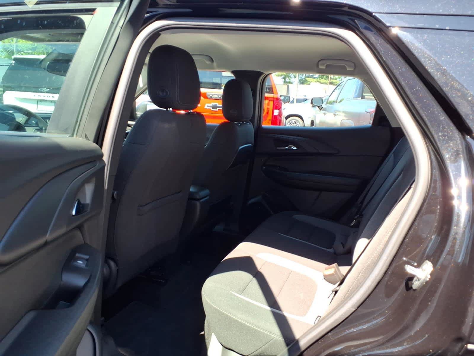 Certified 2023 Chevrolet TrailBlazer LS FWD image 17