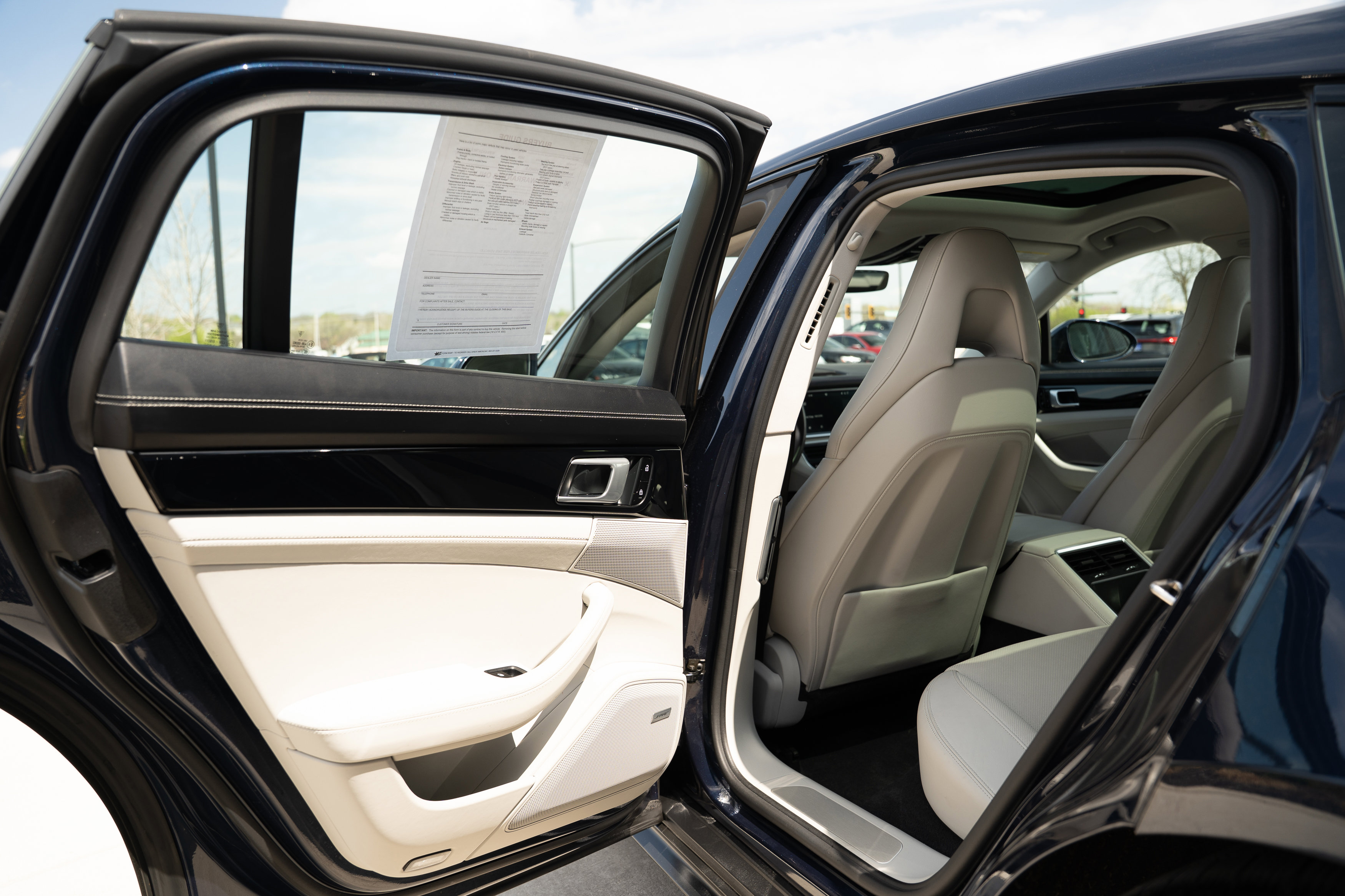 Used 2020 Porsche Panamera 4 AWD/4WD image 29