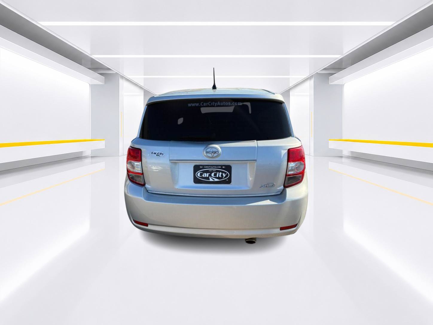 Used 2009 Scion xD FWD image 5