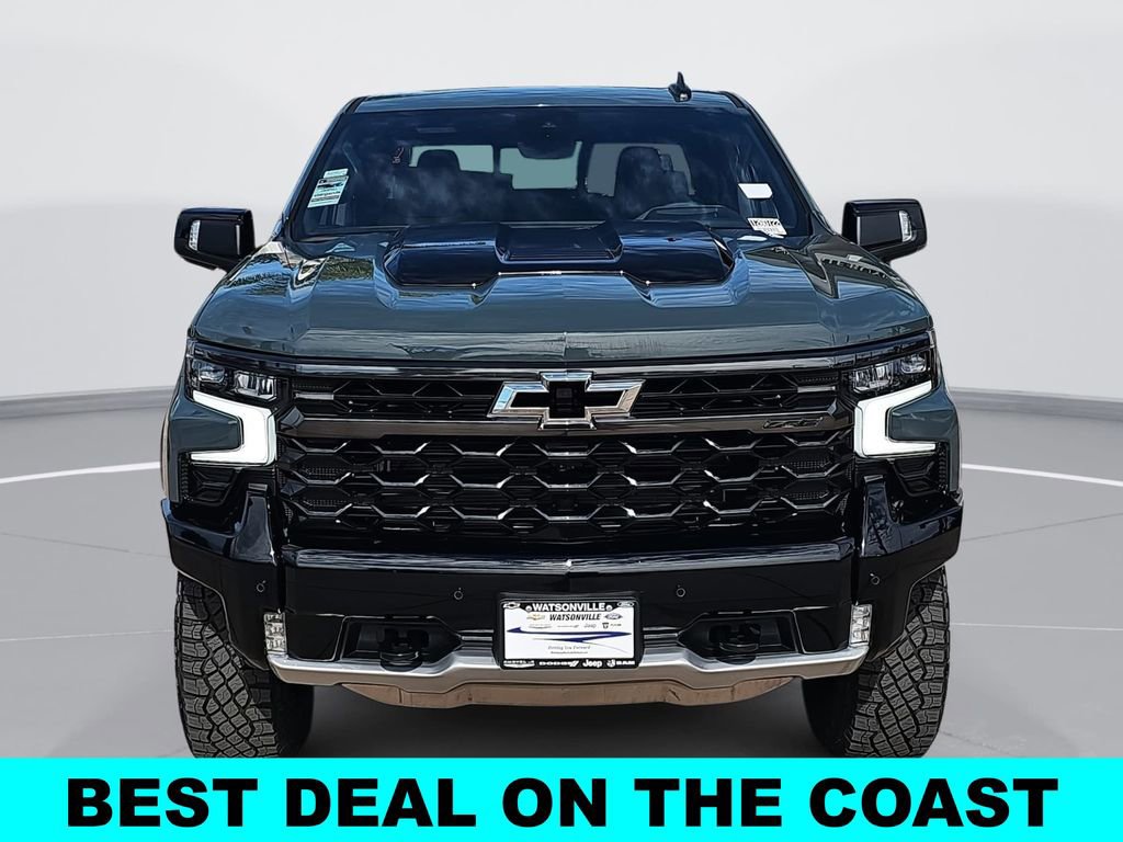 New 2026 Chevrolet Silverado 1500 ZR2 w/ Dark Appearance Package image 8