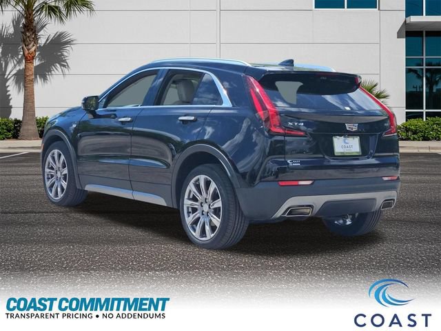 Used 2022 Cadillac XT4 Premium Luxury w/ Enhanced Visibility Package FWD image 7