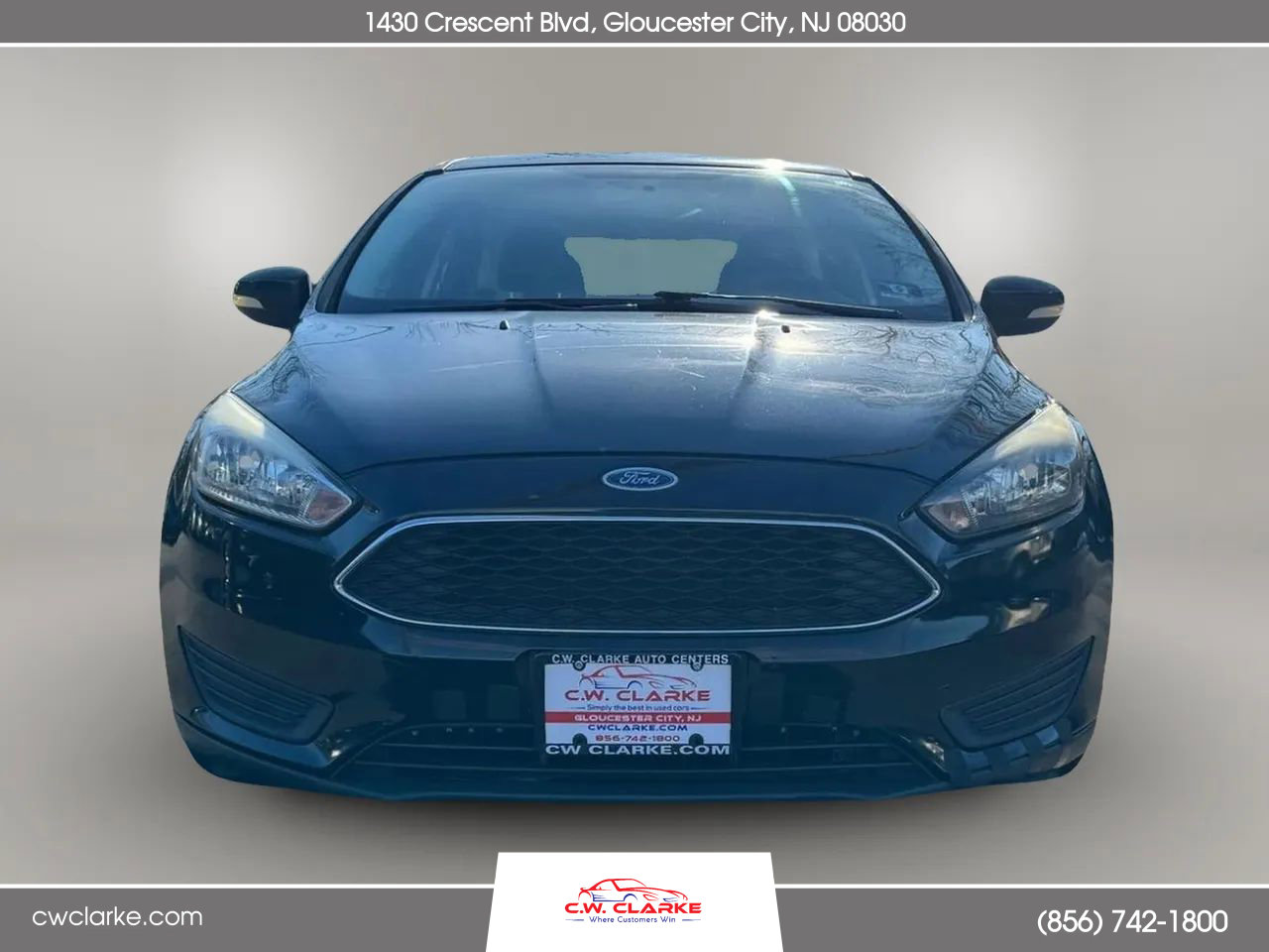 Used 2017 Ford Focus SE image 2