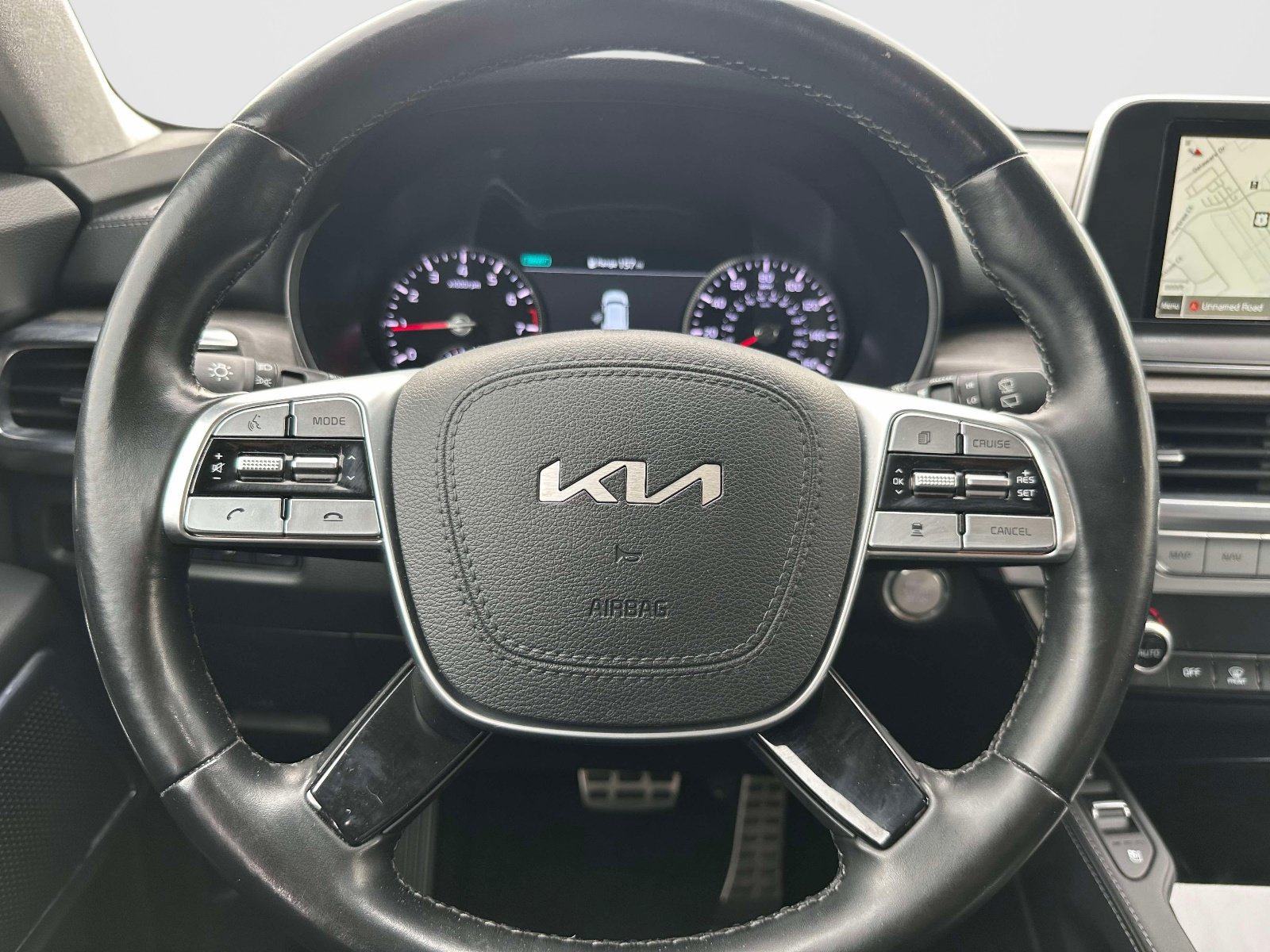 Used 2022 Kia Telluride SX w/ SX Prestige Package AWD/4WD image 22