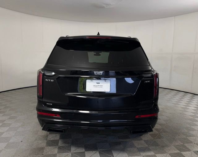 Used 2024 Cadillac XT6 Sport w/ LPO, Onyx Lite Package AWD/4WD image 7