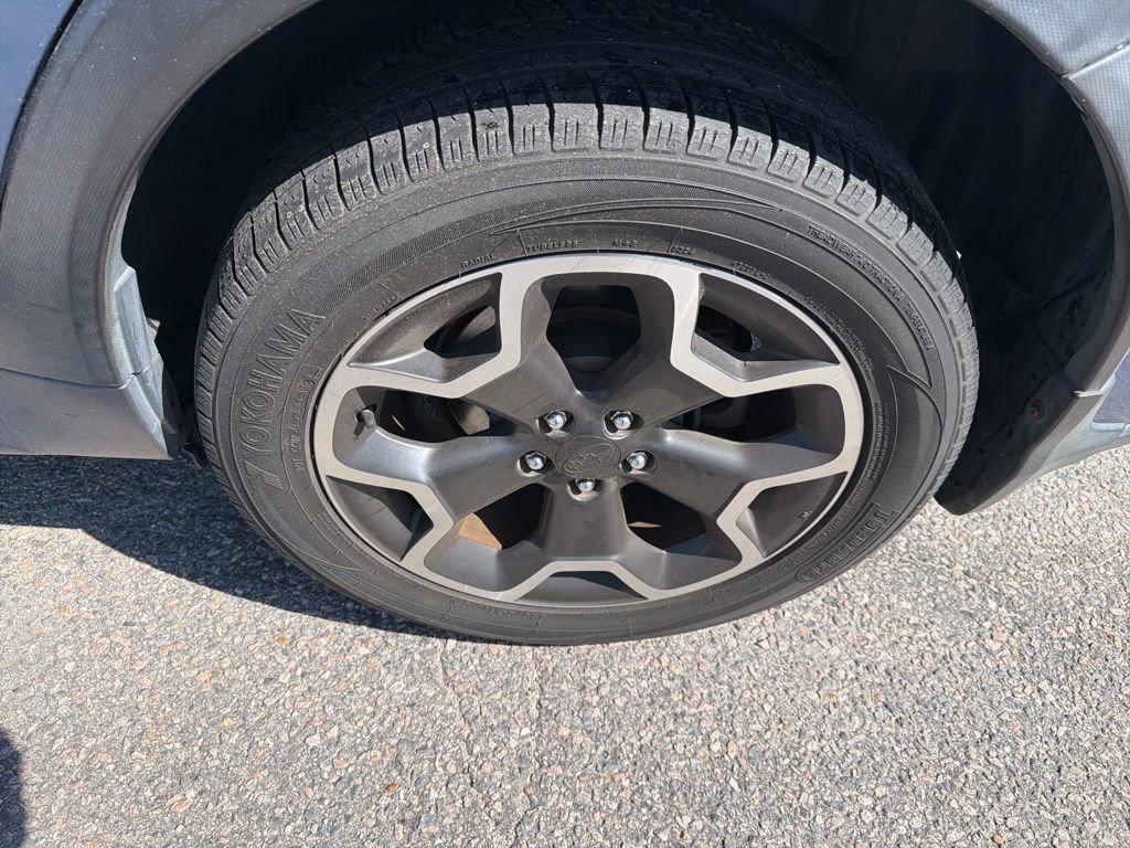 Used 2015 Subaru Crosstrek 2.0i Premium AWD/4WD image 10