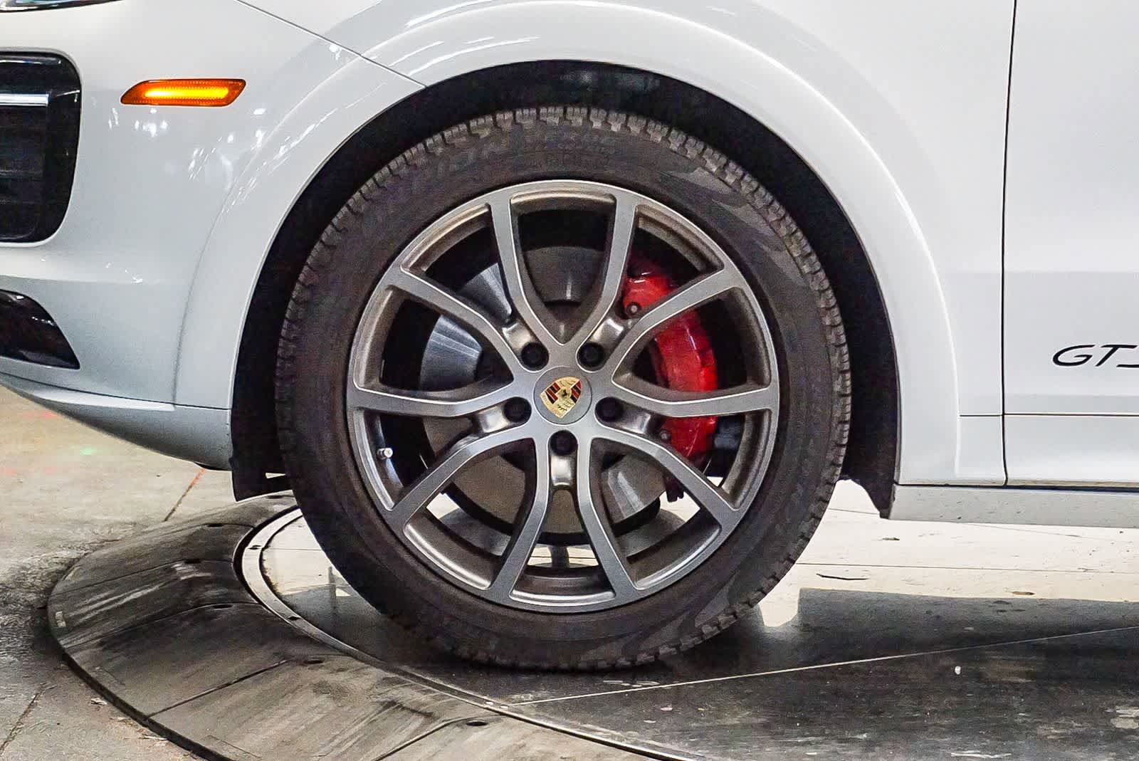 Certified 2023 Porsche Cayenne GTS w/ Premium Package Plus AWD/4WD image 9