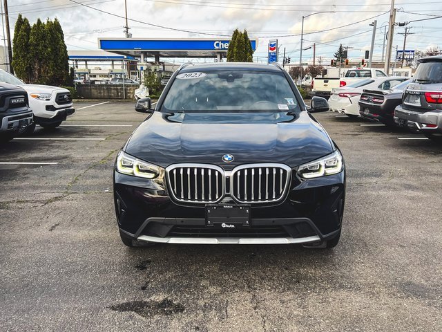 Used 2023 BMW X3 xDrive30i w/ Premium Essential Package image 4