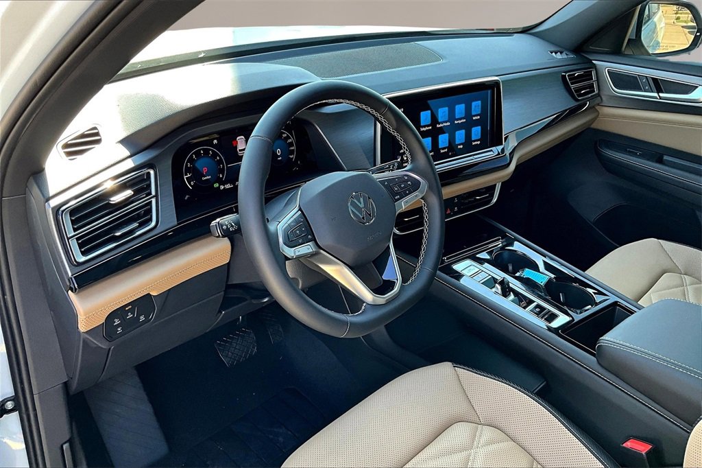New 2026 Volkswagen Atlas Cross Sport SE image 7