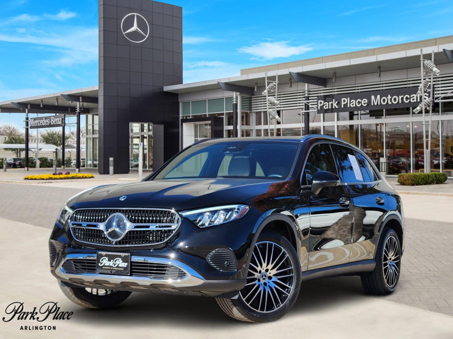 Used 2025 Mercedes-Benz GLC 300