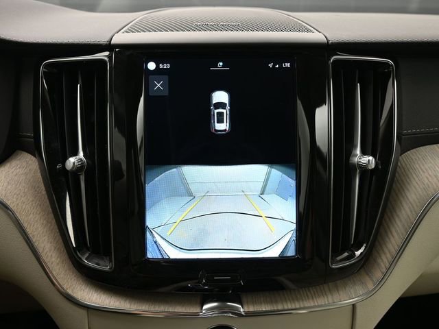 Used 2023 Volvo XC60 B5 Ultimate w/ Climate Package image 22
