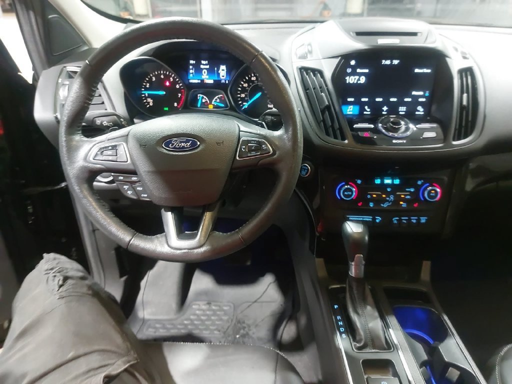 Used 2017 Ford Escape Titanium w/ Equipment Group 301A AWD/4WD image 16