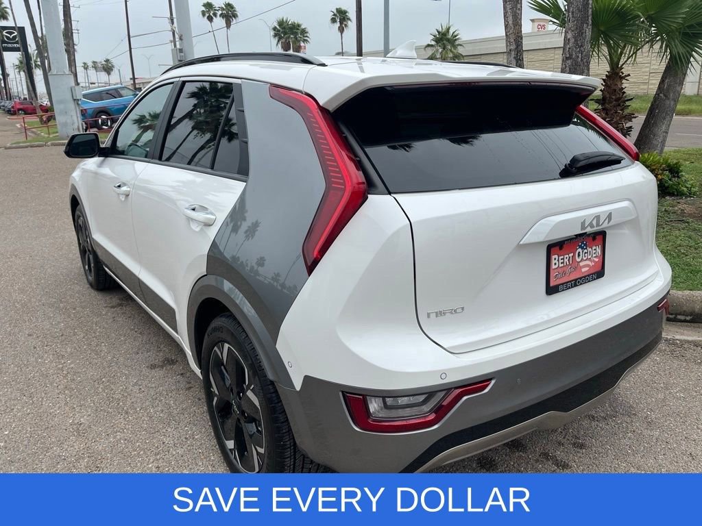 Used 2024 Kia Niro Wave FWD image 5