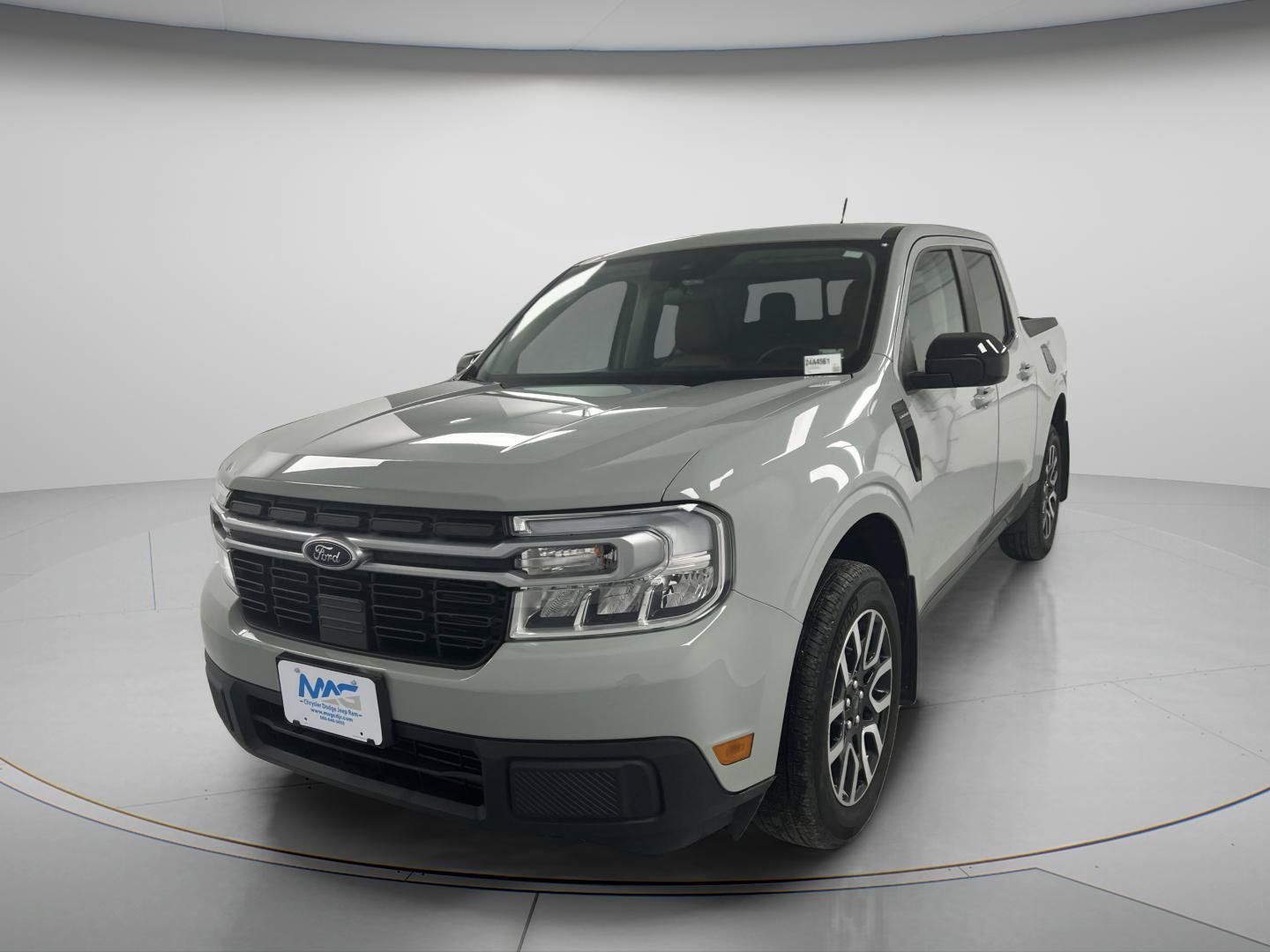 Used 2024 Ford Maverick Lariat AWD/4WD image 4