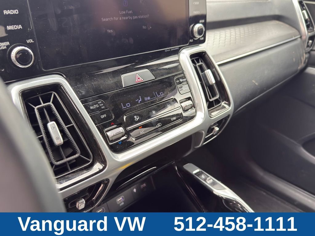 Used 2023 Kia Sorento SX FWD image 16