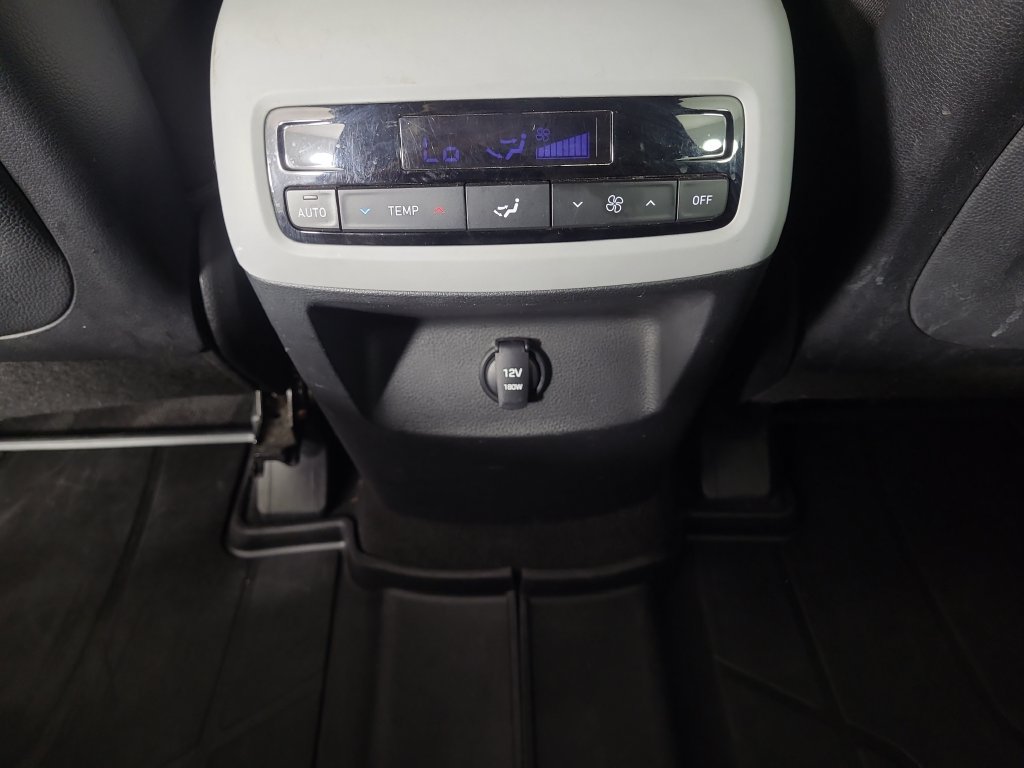 Used 2020 Hyundai Palisade SEL w/ Winter Weather Package AWD/4WD image 18