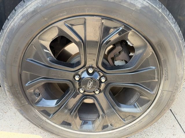 Used 2019 Ford Explorer Sport w/ Equipment Group 401A AWD/4WD image 4