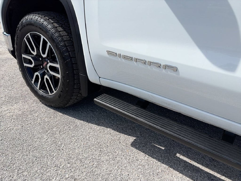 Certified 2025 GMC Sierra 1500 SLT AWD/4WD image 36