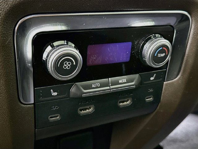 Used 2026 GMC Yukon XL Elevation w/ Elevation Premium Package AWD/4WD image 28