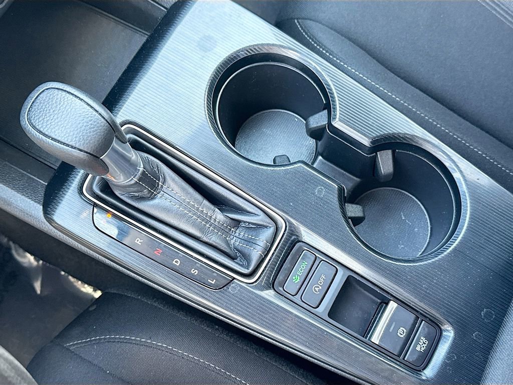 Used 2022 Honda Civic LX image 25