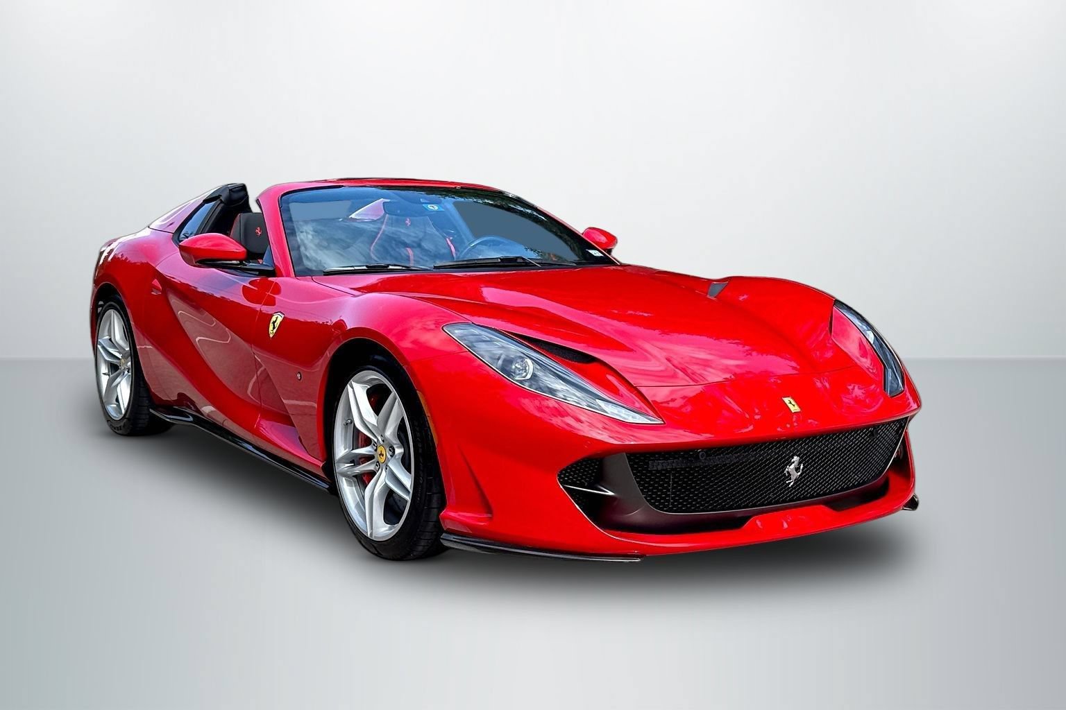 Used 2022 Ferrari 812 GTS RWD image 1