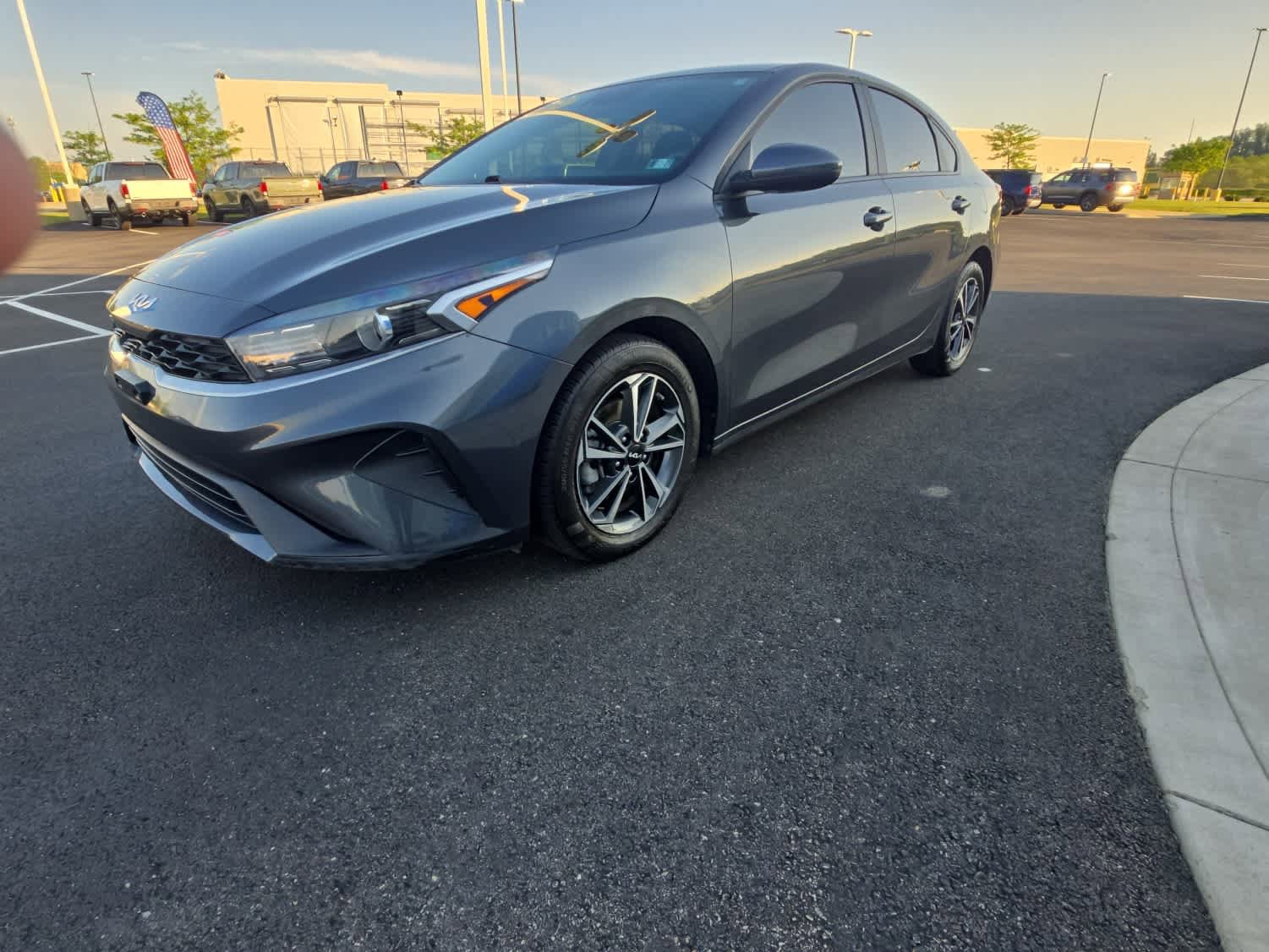 Used 2024 Kia Forte LXS FWD image 4