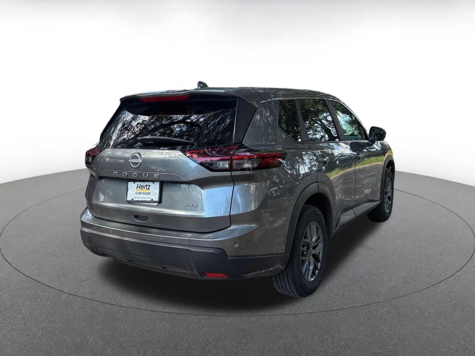 Used 2026 Nissan Rogue SV AWD/4WD image 16