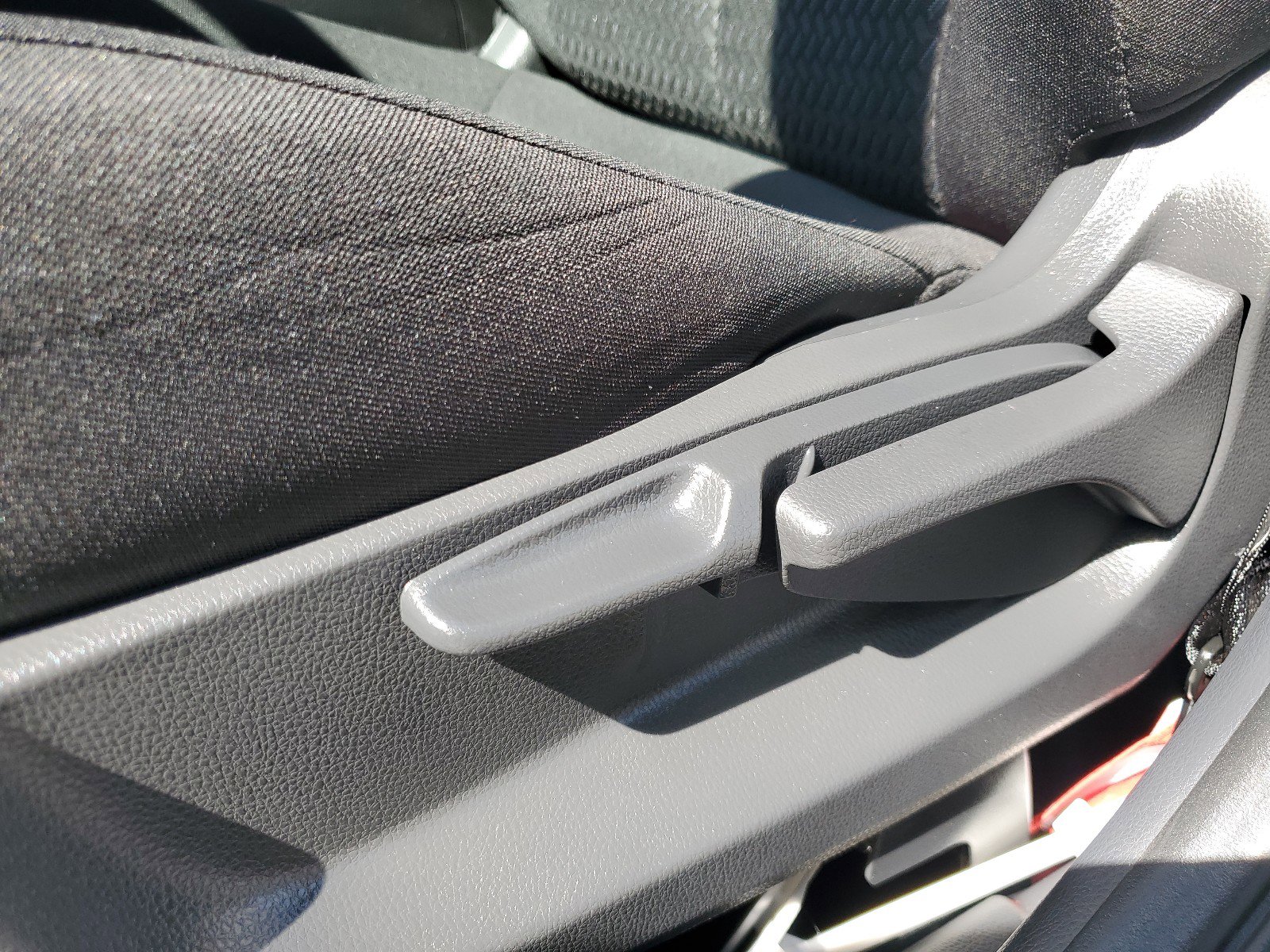 Used 2024 Mitsubishi Eclipse Cross LE image 10