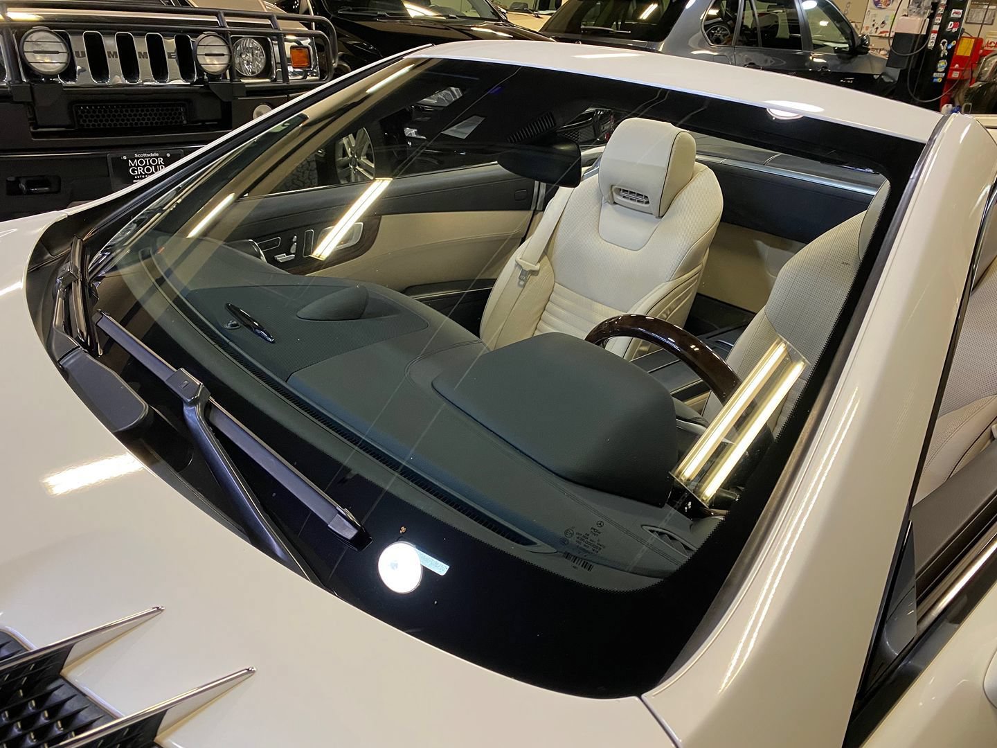 Used 2014 Mercedes-Benz SL 550 image 10