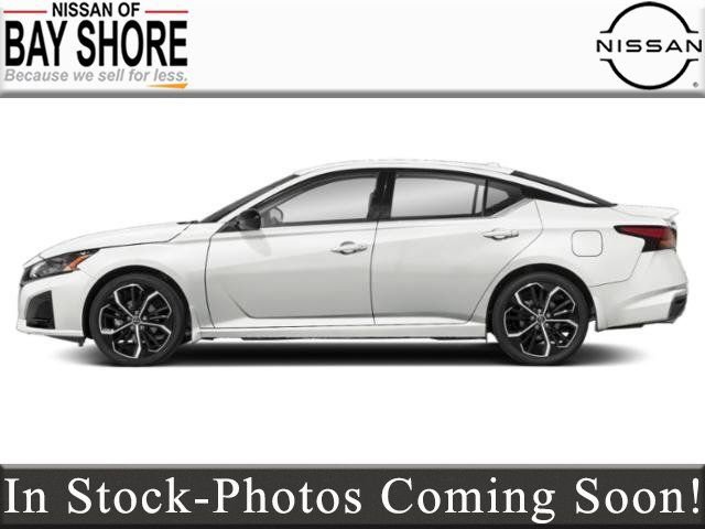 New 2025 Nissan Altima 2.5 SR w/ SR Premium Package FWD image 4