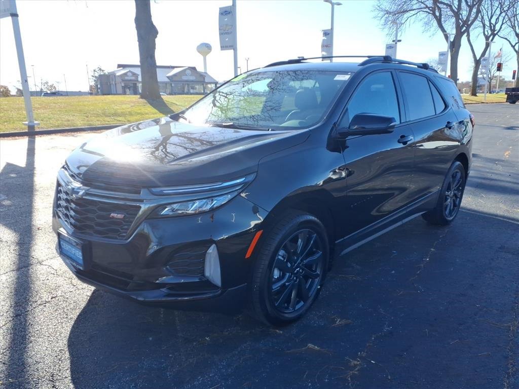 Certified 2023 Chevrolet Equinox RS image 3