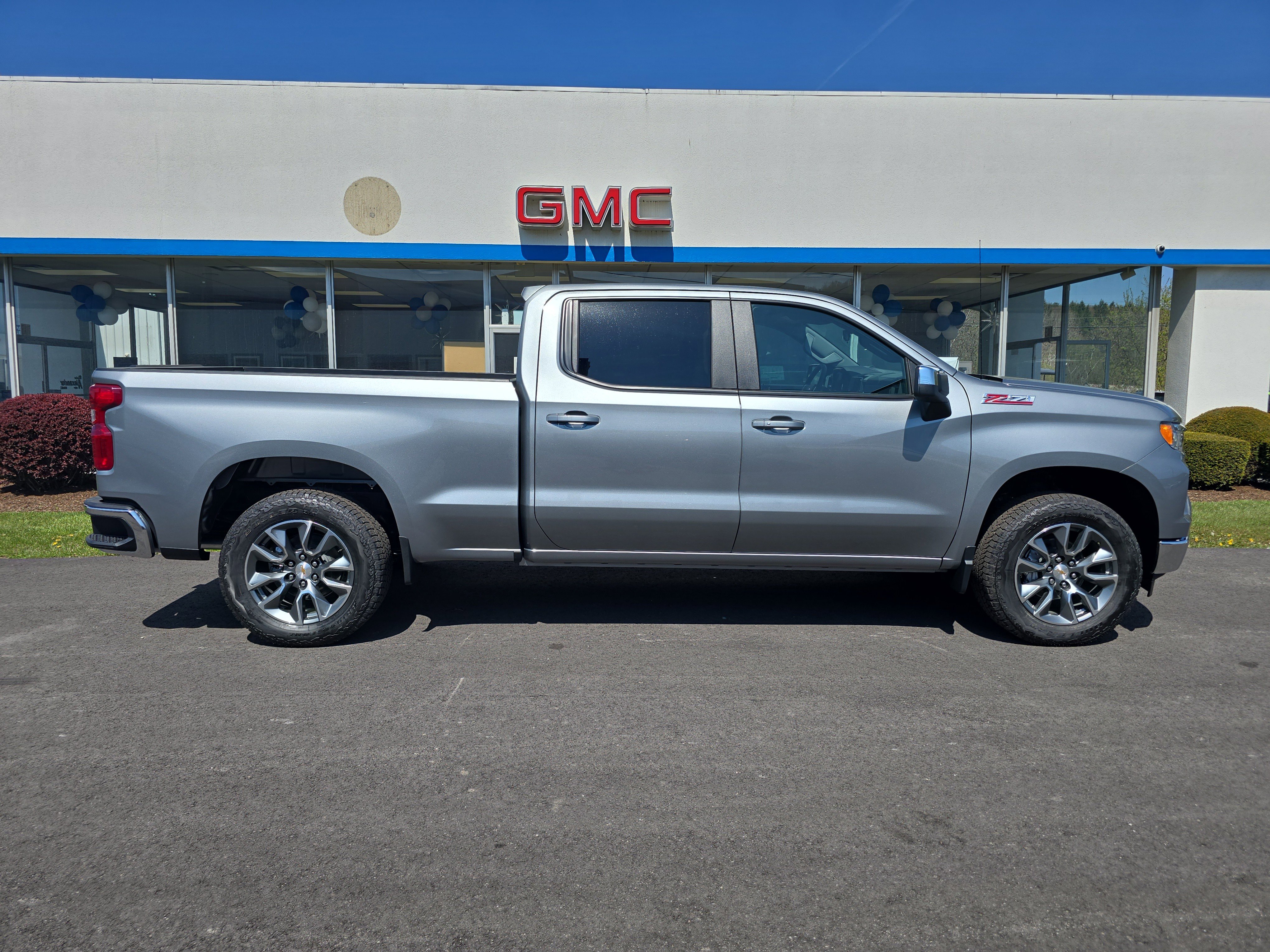 New 2026 Chevrolet Silverado 1500 LT w/ All Star Edition Plus AWD/4WD image 2