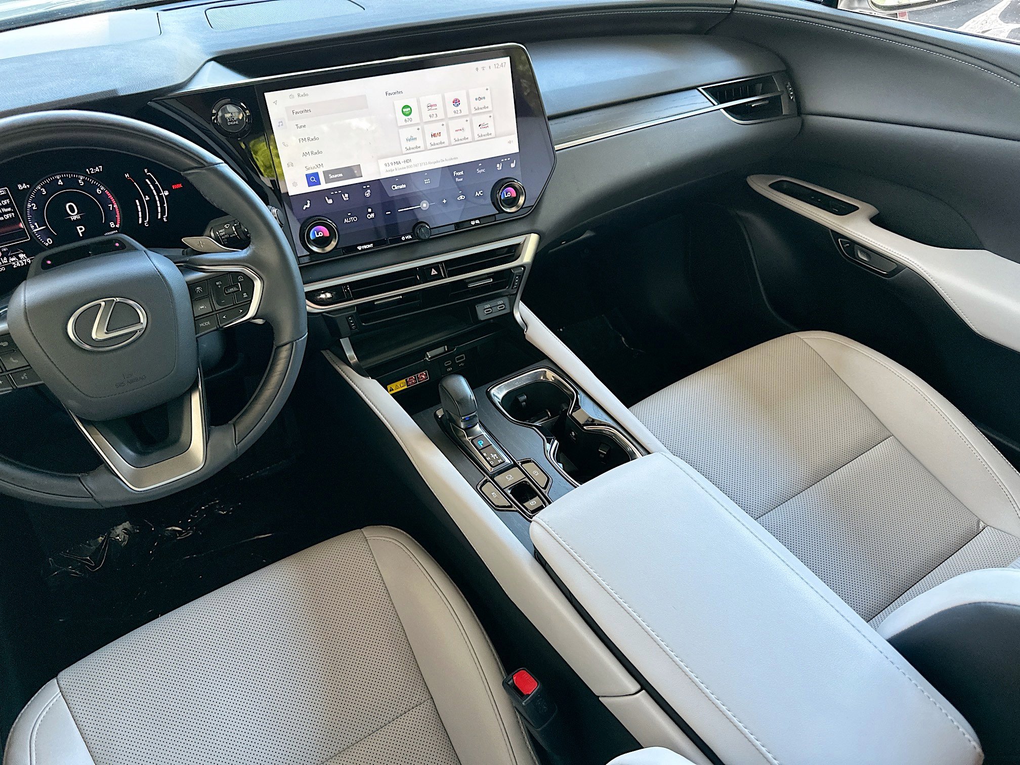 Used 2024 Lexus RX 350 Premium w/ Convenience Package image 24