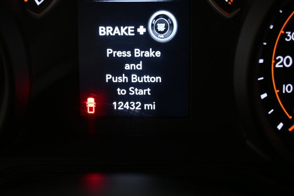 Used 2025 Jeep Gladiator Sport image 26