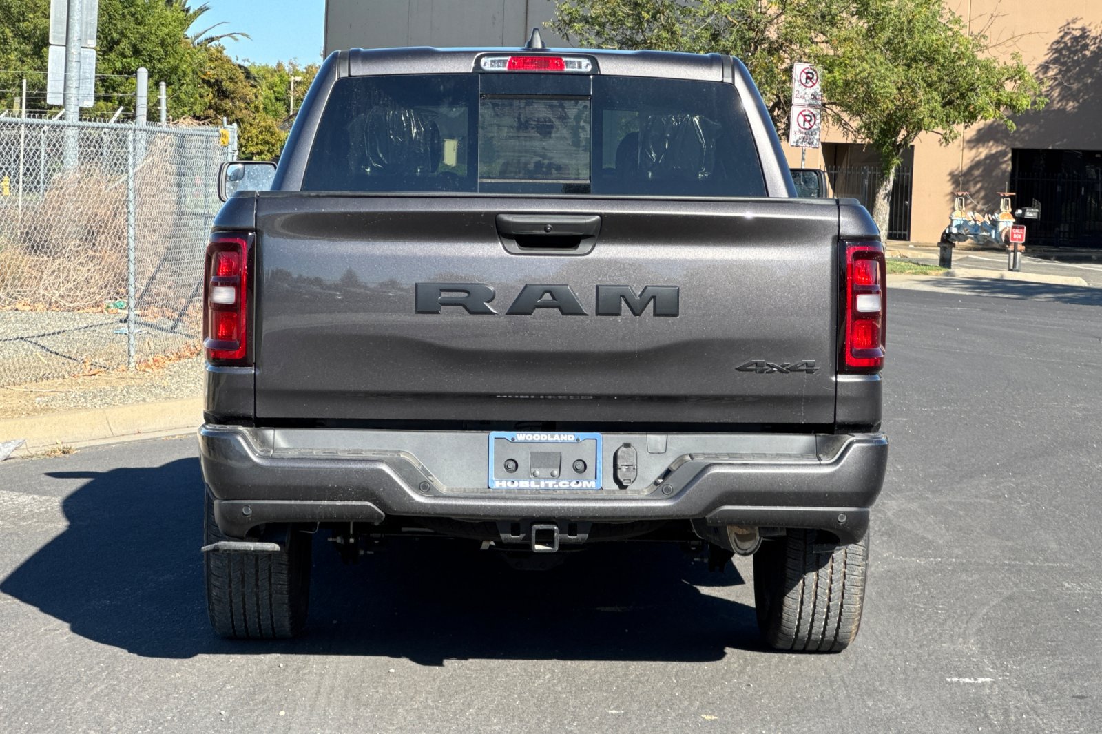 New 2026 RAM 1500 Express AWD/4WD image 4