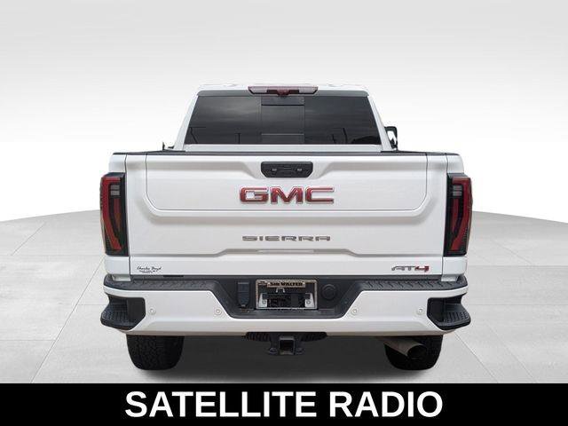 Used 2024 GMC Sierra 2500 AT4 w/ AT4 Premium Plus Package image 7