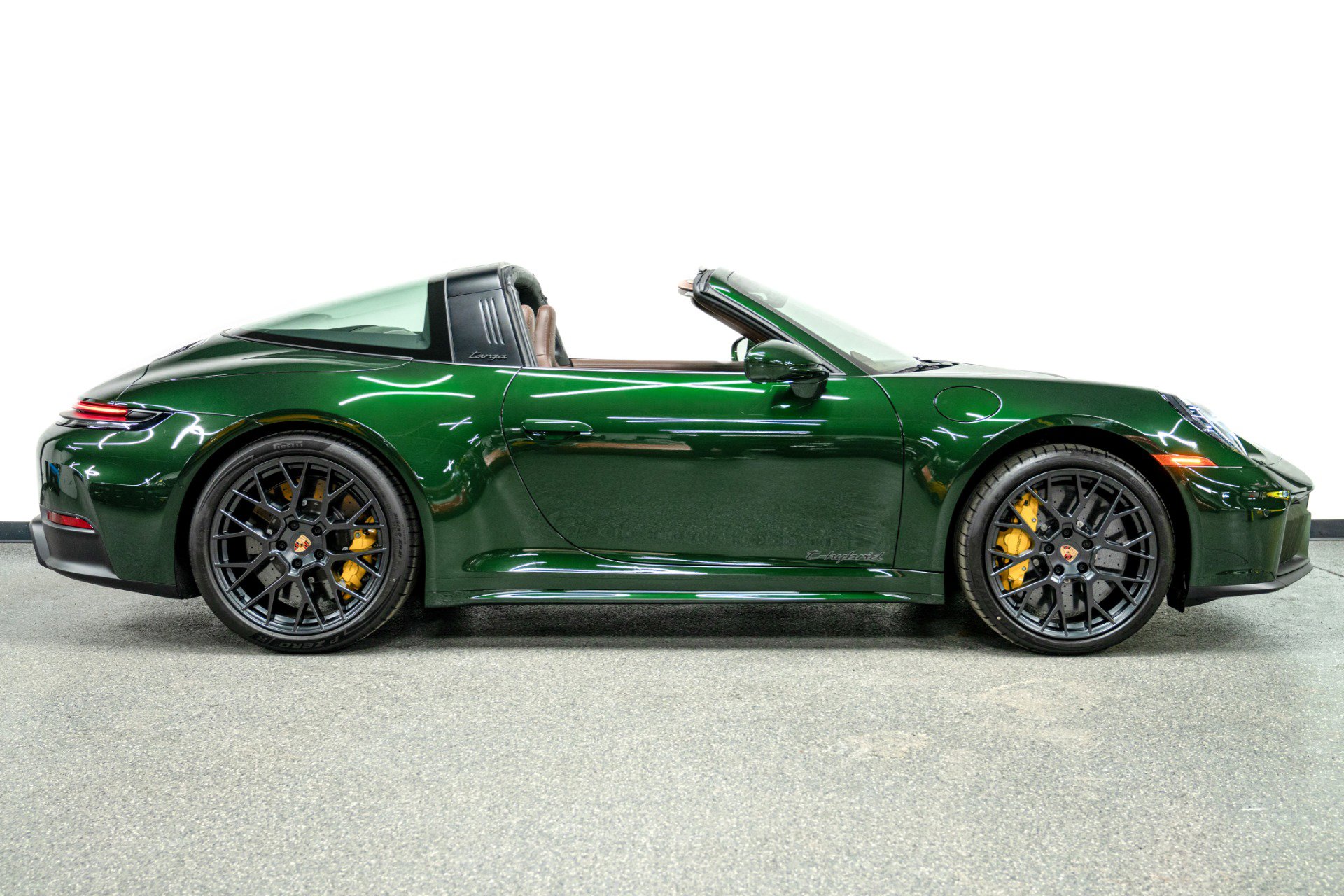 Used 2026 Porsche 911 Targa 4 GTS image 46
