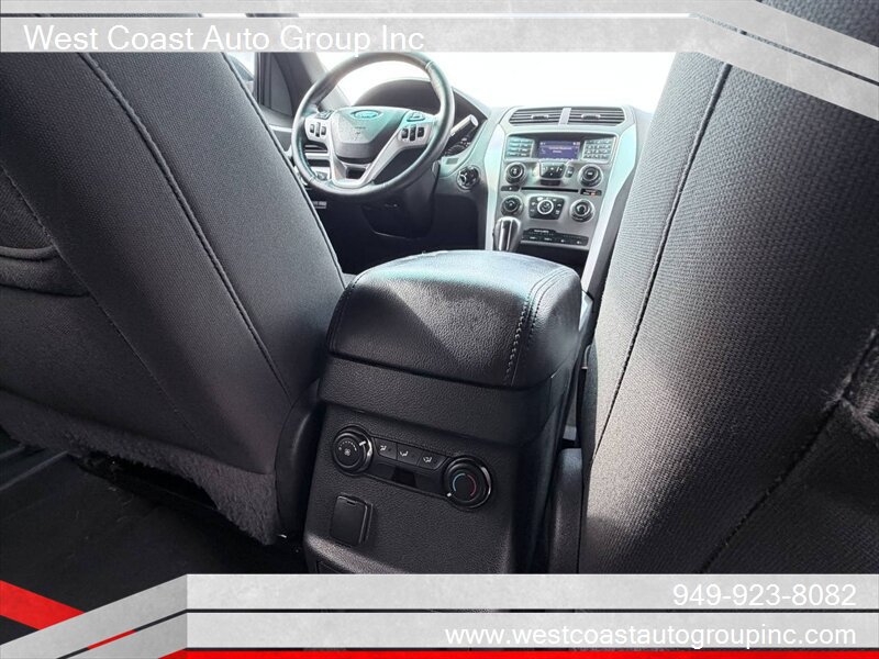 Used 2015 Ford Explorer XLT AWD/4WD image 15