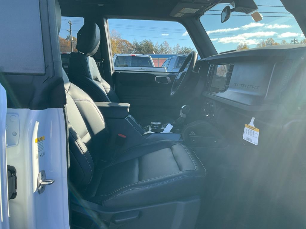 New 2025 Ford Bronco Big Bend w/ Black Diamond Package image 13