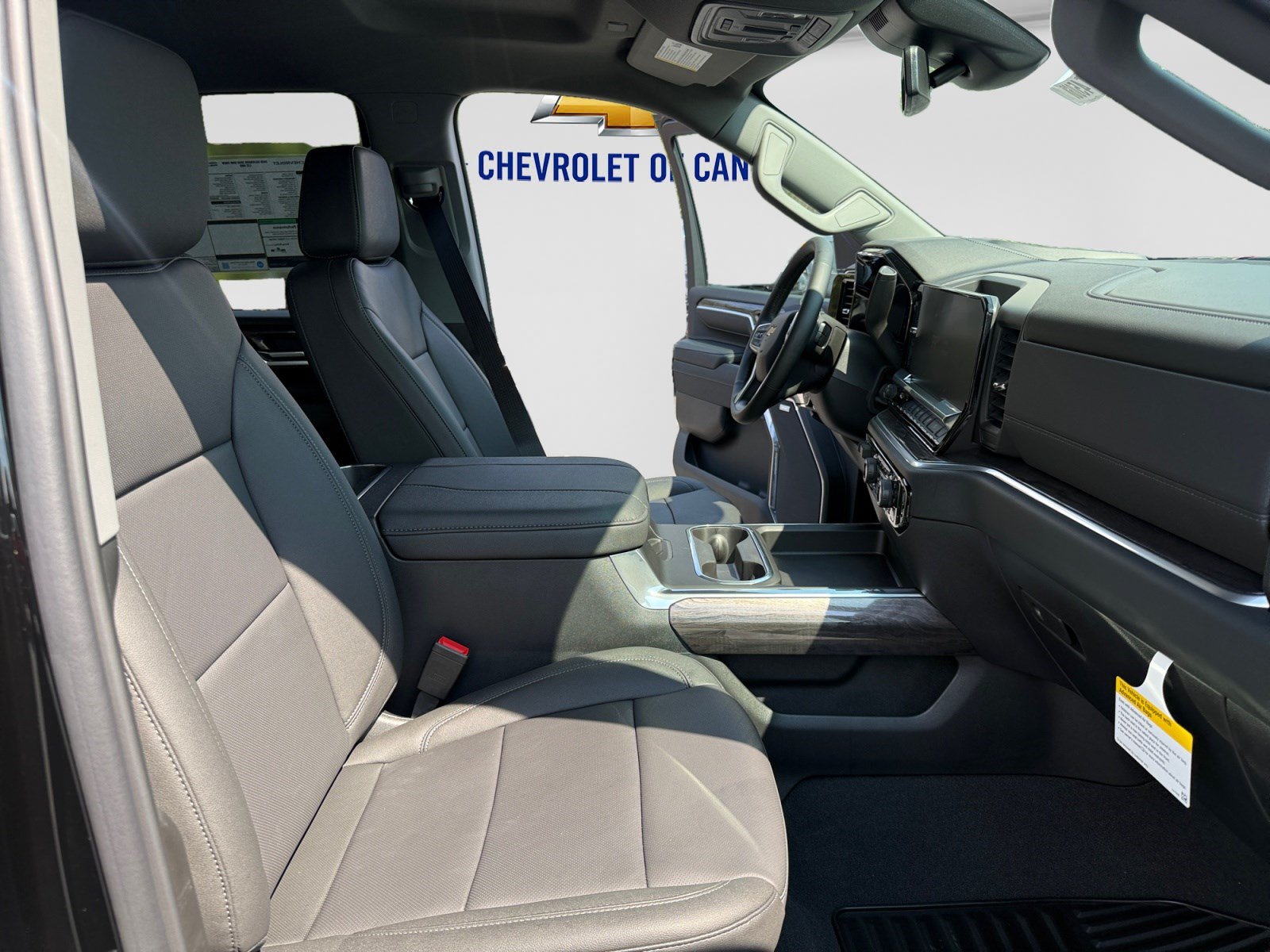 New 2026 Chevrolet Silverado 3500 LTZ w/ LTZ Convenience Package AWD/4WD image 13