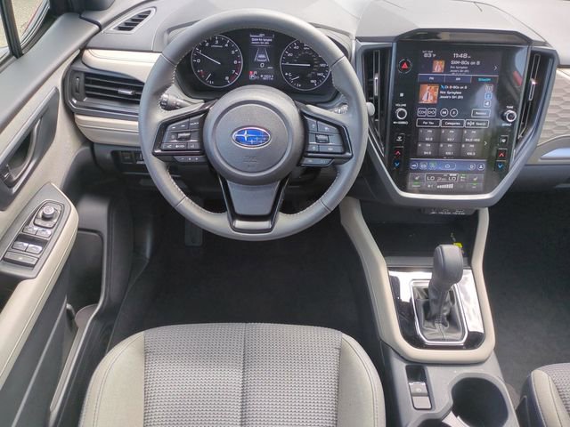 Used 2025 Subaru Forester Premium AWD/4WD image 12