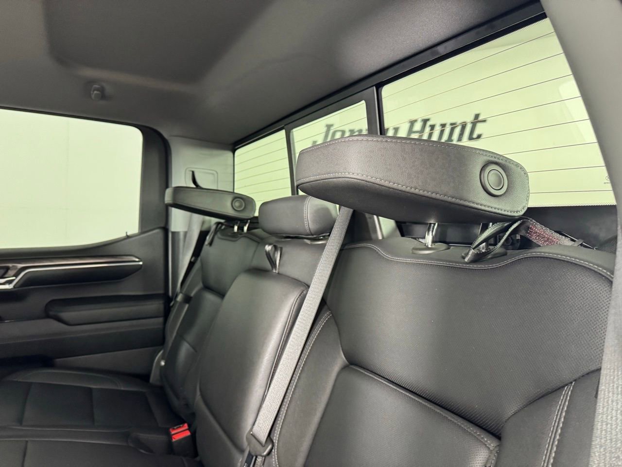 Used 2024 Chevrolet Silverado 1500 LTZ AWD/4WD image 26