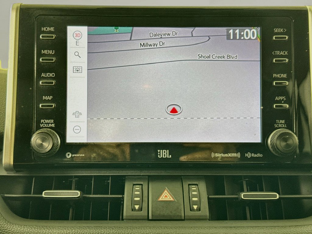 Used 2020 Toyota RAV4 Limited AWD/4WD image 17