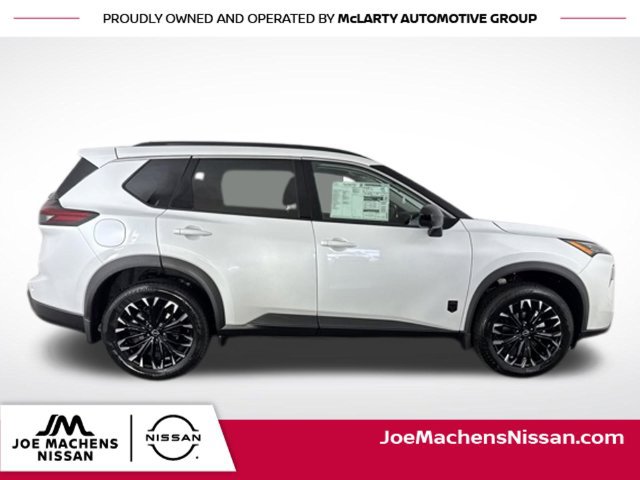 New 2026 Nissan Rogue Dark Armor AWD/4WD image 4