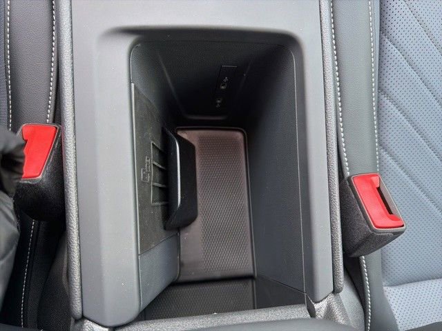 New 2026 Volkswagen Tiguan SE image 33