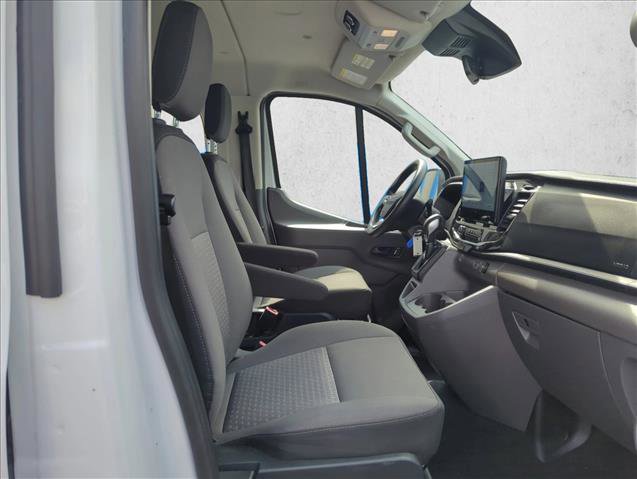 Used 2023 Ford Transit 350 XLT image 17
