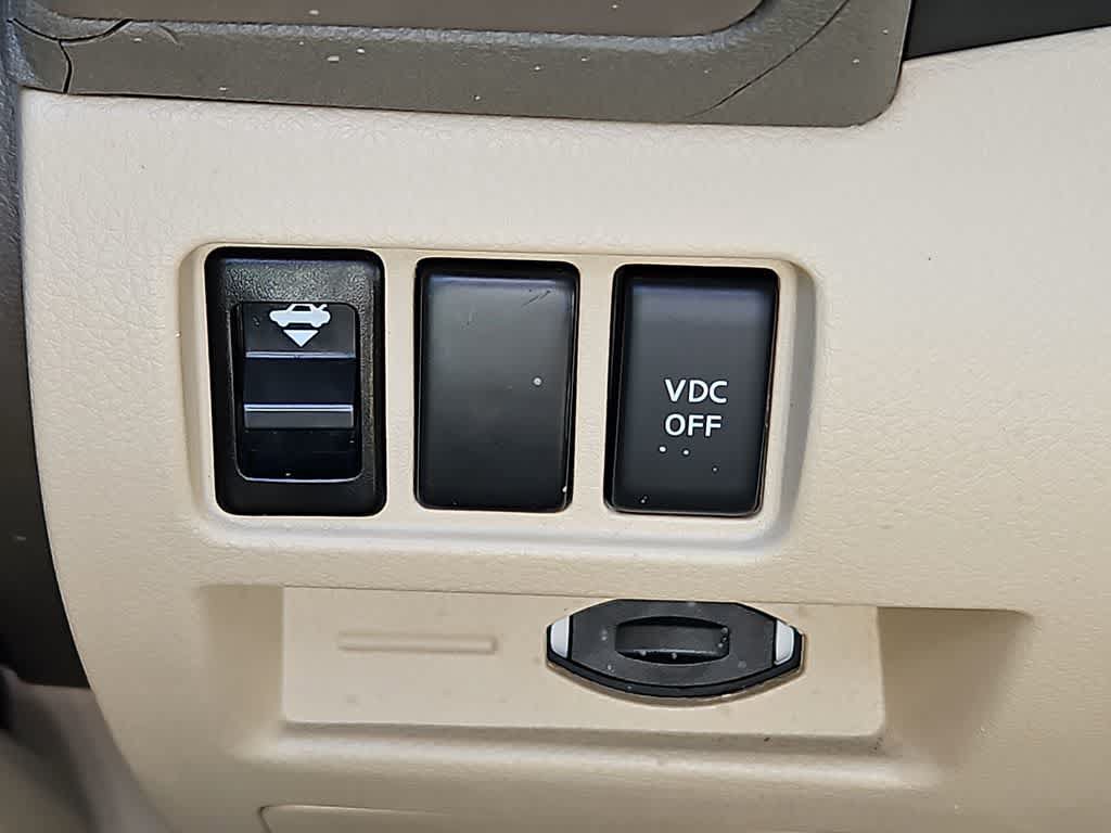Used 2010 Nissan Altima 2.5 SL w/ Technology Pkg FWD image 25