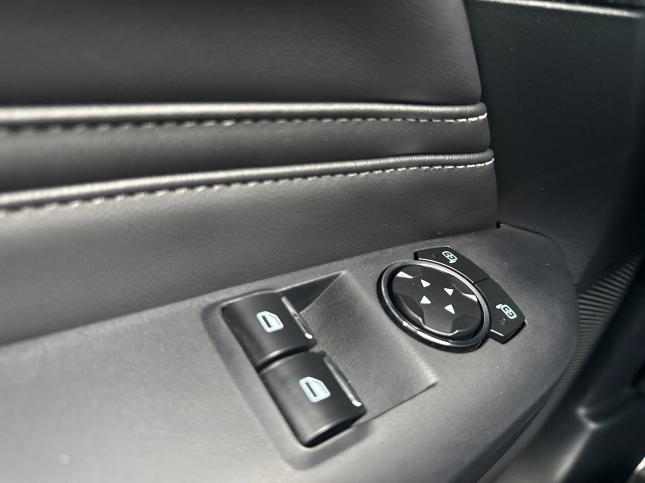 Used 2024 Ford Mustang GT Premium image 28