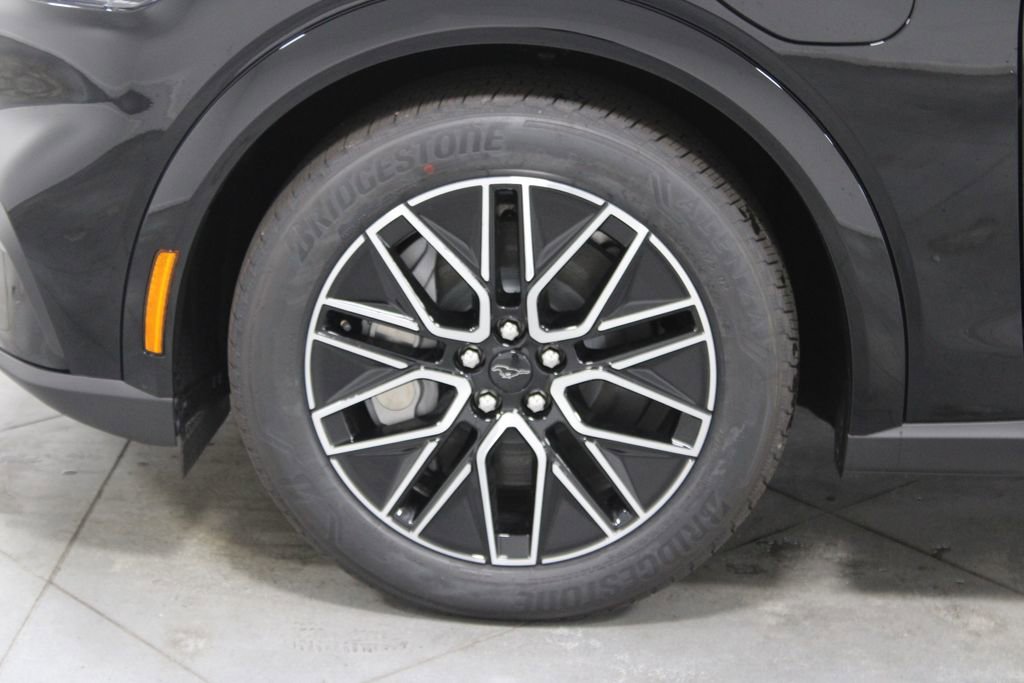 New 2025 Ford Mustang Mach-E Premium image 5